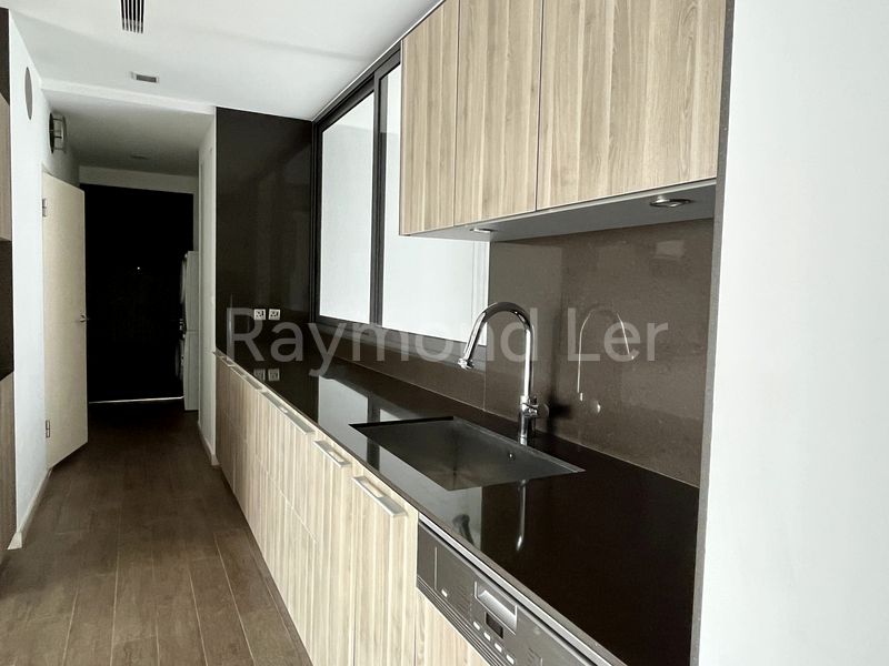4 Bed Condo for Rent in  The Reef At King's Dock - Image 7